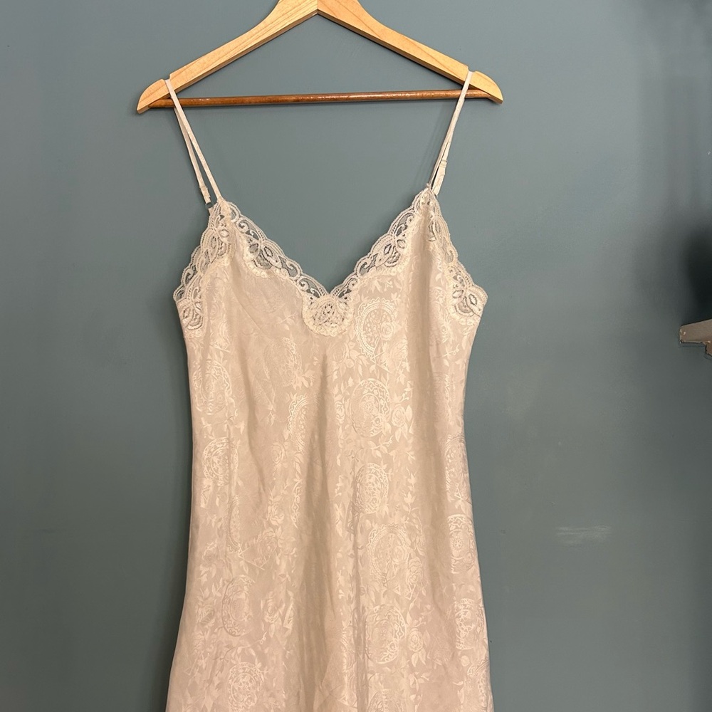 Vintage Victoria's Secret Cream Lace Chemise